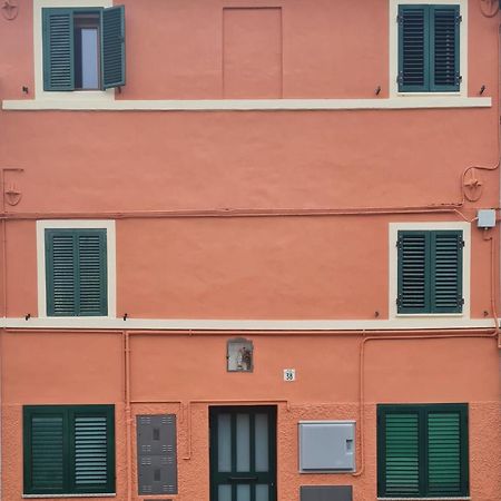 Апартаменты La Via Del Castello Castelferretti Экстерьер фото